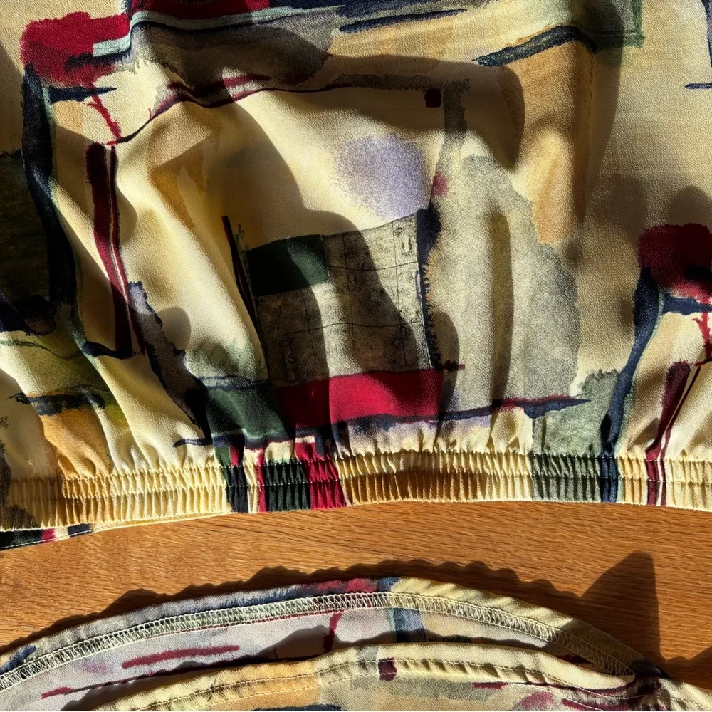 Spring or Summer top/skirt dress. Sleeveless Abstract Print Multi colour. - Picture 7 of 14